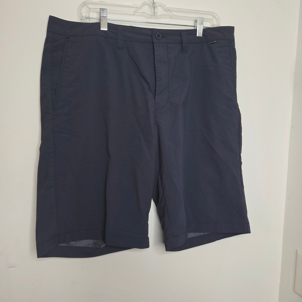 TravisMathew Mens Navy Blue Performance Golf Shorts Size 36 Stretch Lightweight